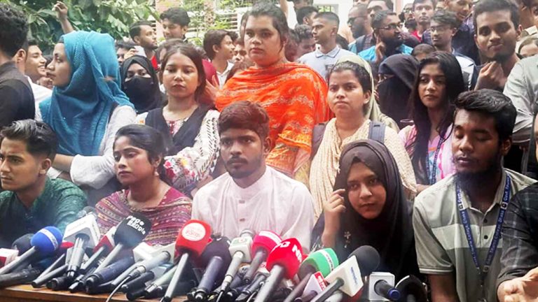 কেন্দ্রীয় বিশ্ববিদ্যালয়ের অধ্যাদেশ জারির দাবিতে কঠোর কর্মসূচির হুঁশিয়ারি