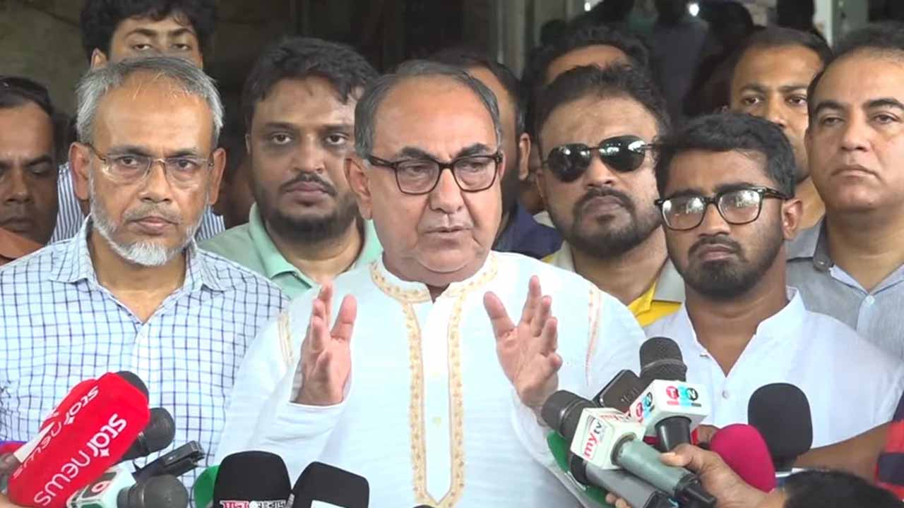 দেশ একটা অস্বাভাবিক প্রক্রিয়ার মধ্যে যাচ্ছে : মির্জা আব্বাস