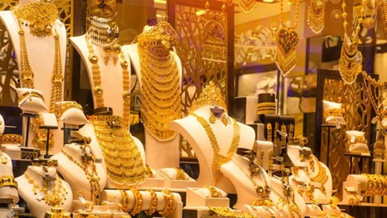 নতুন দামে আজ থেকে স্বর্ণ বিক্রি শুরু, ভরি কত