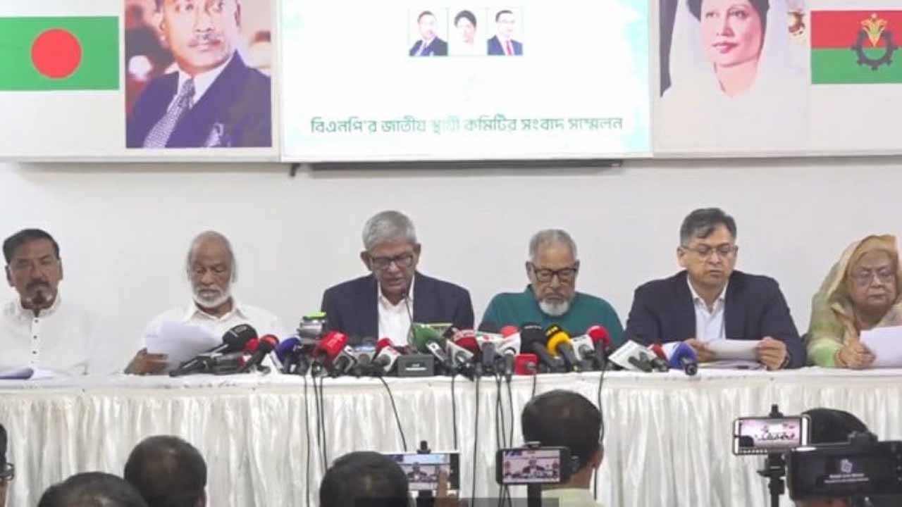 জুলাই সনদের আইনি ভিত্তি দেওয়ার এখতিয়ার এই সরকারের নেই: ফখরুল