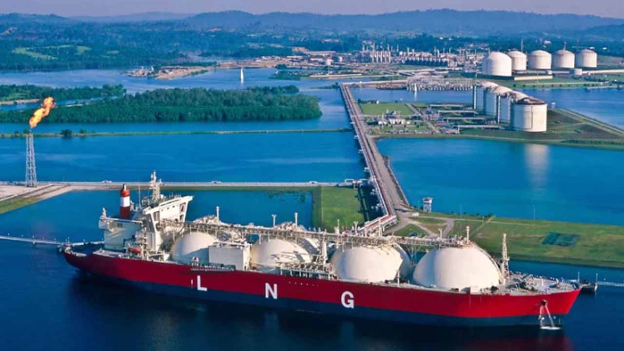 ৬ হাজার কোটি টাকার এলএনজি কিনবে সরকার