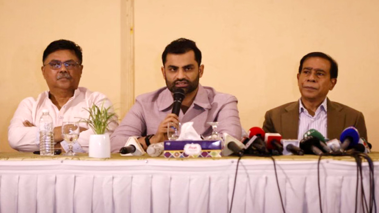 বুলবুলকে অবৈধ সভাপতি দাবি, ক্রিকেট বর্জনের ঘোষণা ৪৮ ক্লাবের