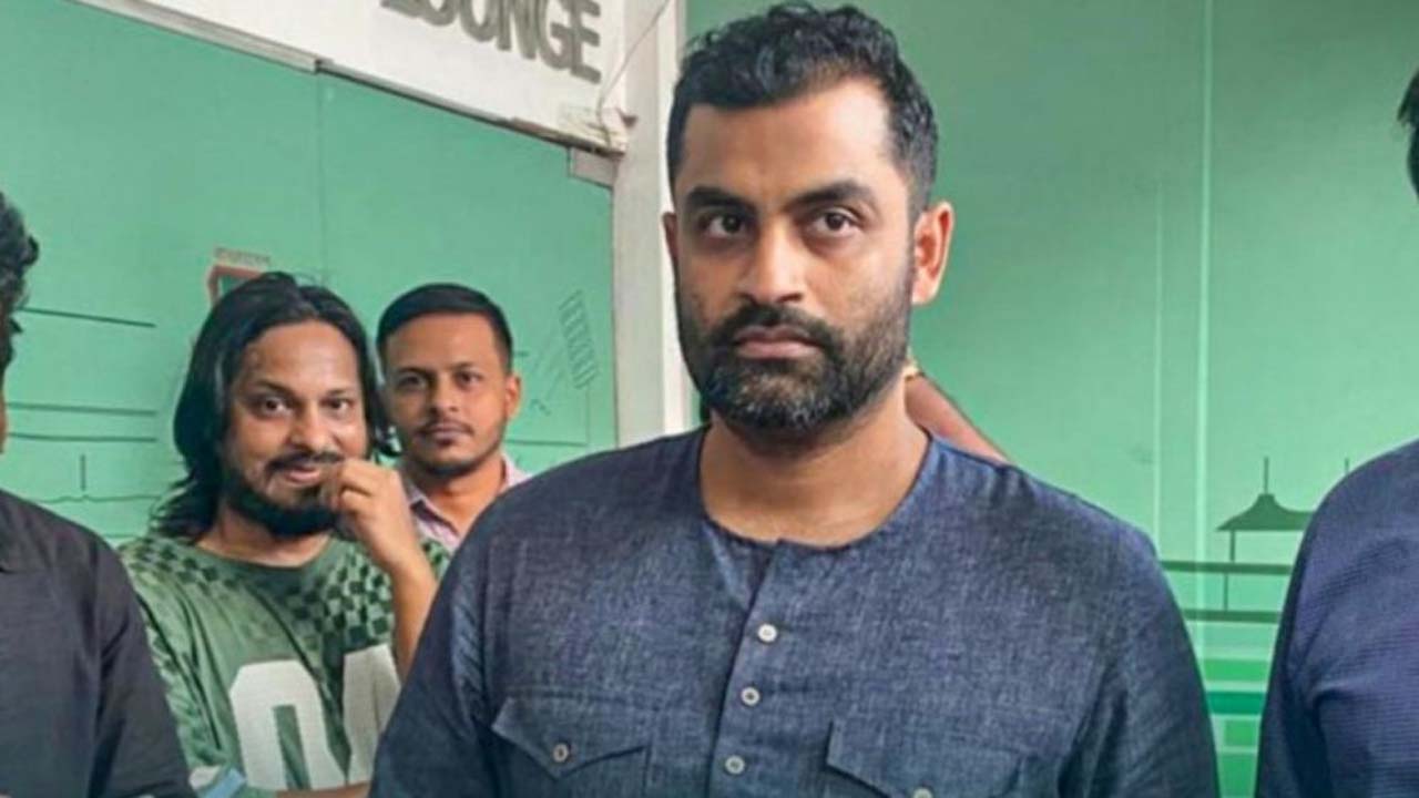 বিসিবি নির্বাচন থেকে সরে দাঁড়ালেন তামিম