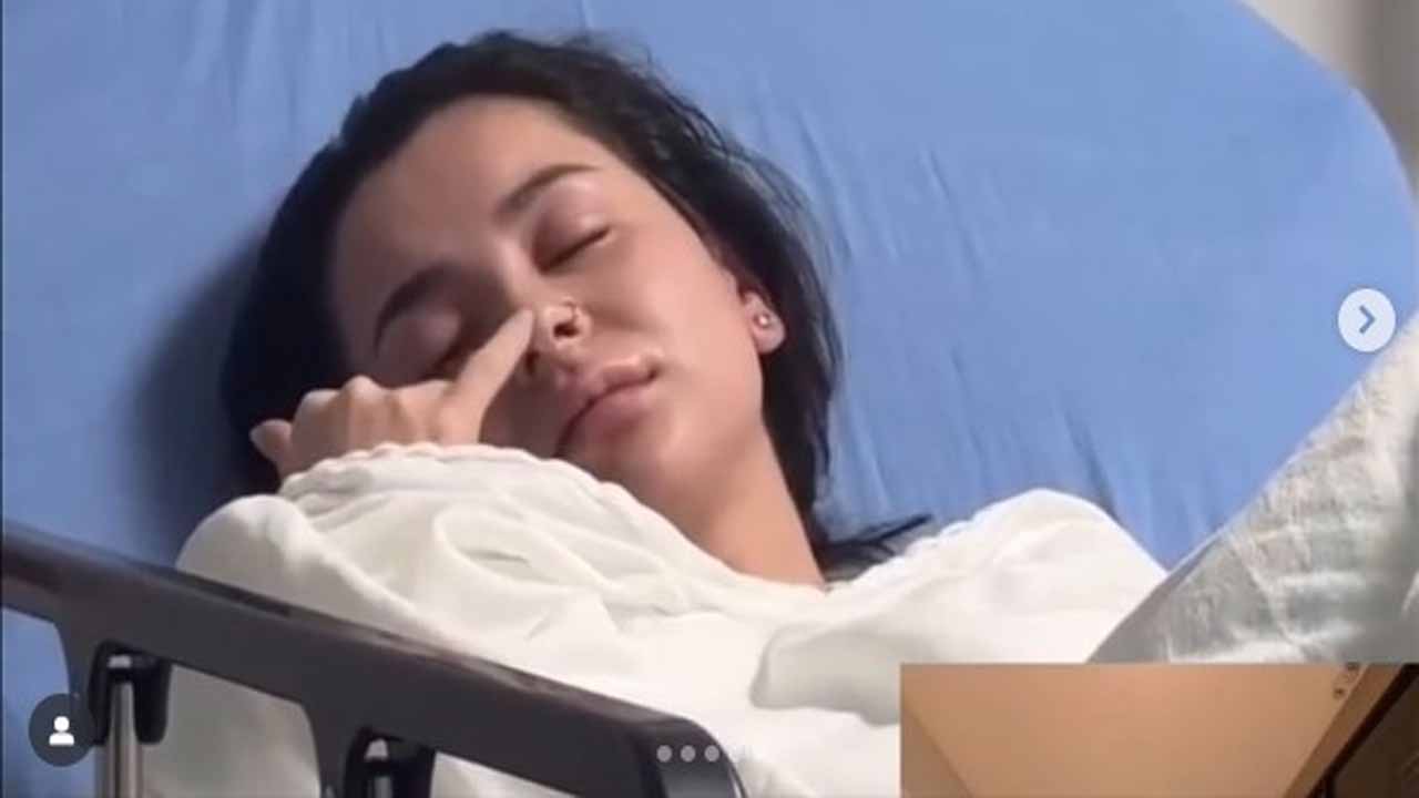 হঠাৎ হাসপাতালে ভর্তি হানিয়া আমির