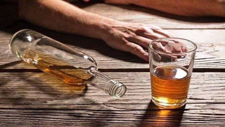 মদপানে বগুড়ায় পাঁচজনের মৃত্যু