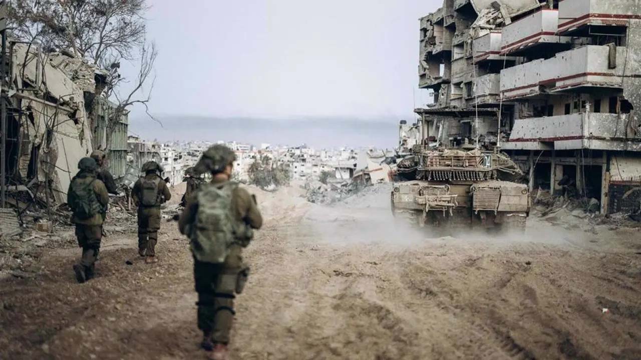 গাজায় যুদ্ধবিরতি নিয়ে আলোচনার মধ্যেও থেমে নেই ইসরায়েলি হামলা