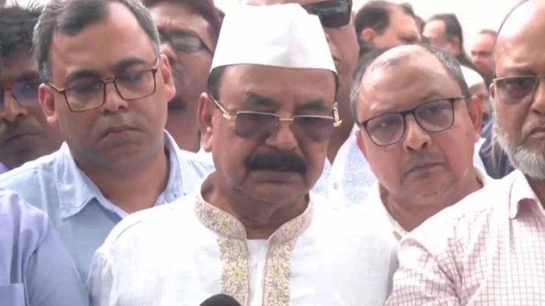 আমরা চাই গণতন্ত্রের স্বার্থে সুষ্ঠু নির্বাচন এই সরকারের মাধ্যমেই হোক : গয়েশ্বর