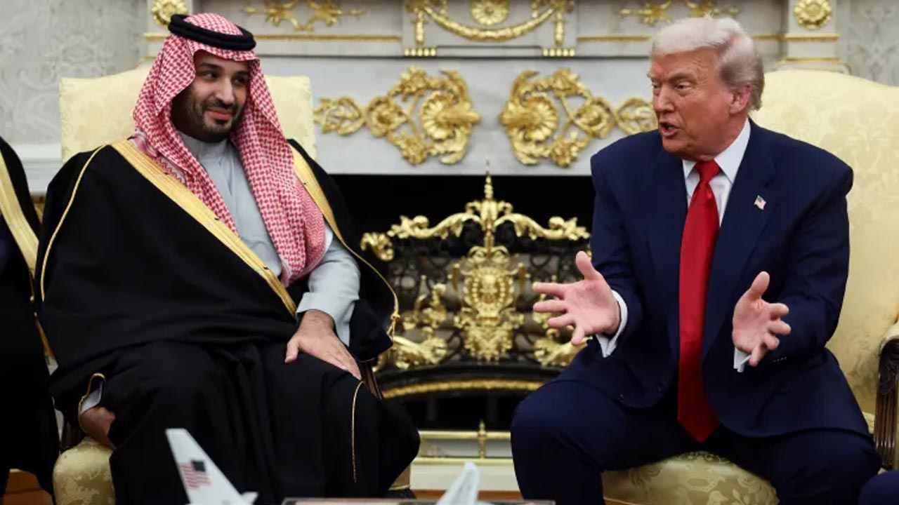 সৌদি আরবকে বন্ধু ঘোষণা করলেন ট্রাম্প