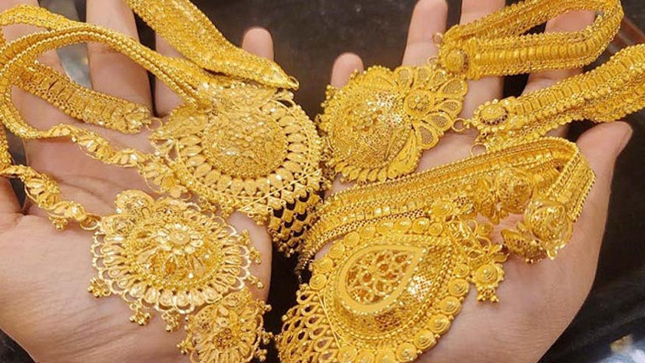 ১৮ নভেম্বর: ২২ ক্যারেটের স্বর্ণ কত দামে বিক্রি হচ্ছে