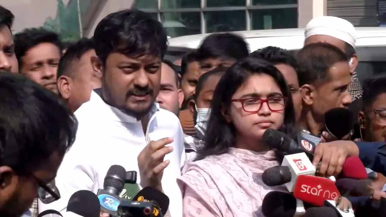 হাসপাতালে খালেদা জিয়াকে দেখে যা জানালেন এনসিপির নেতারা