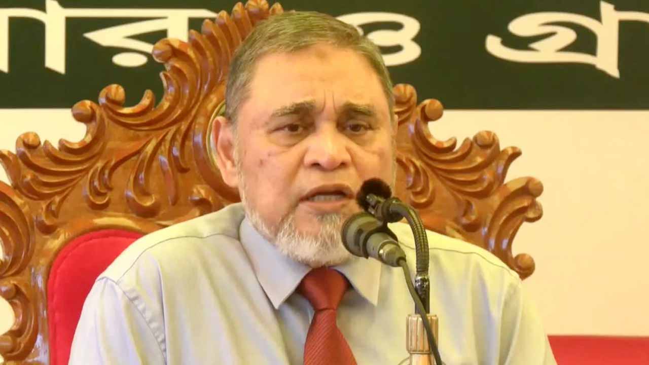 সংকটময় মুহূর্তে দেশ, কোনদিকে যাবে তা নির্ভর করছে নির্বাচনের ওপর : সিইসি